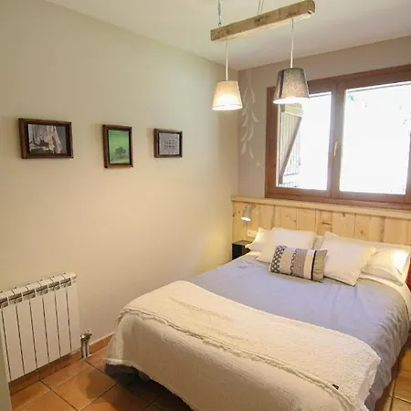 Refugio De Bujaruelo * Torla