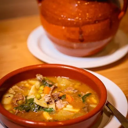 Refugio De Bujaruelo Hostel Torla