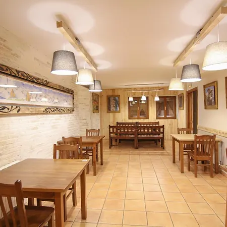 Refugio De Bujaruelo Torla