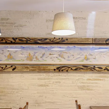 Refugio De Bujaruelo Hostel