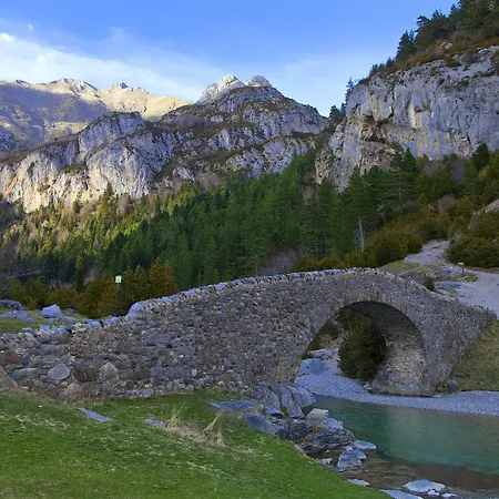 Refugio De Bujaruelo Torla