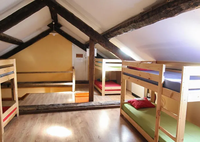 Hostal Refugio De Bujaruelo *