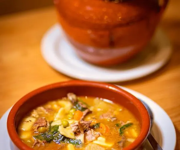 Refugio De Bujaruelo