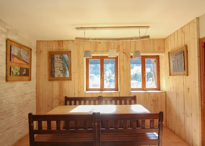 Refugio De Bujaruelo *