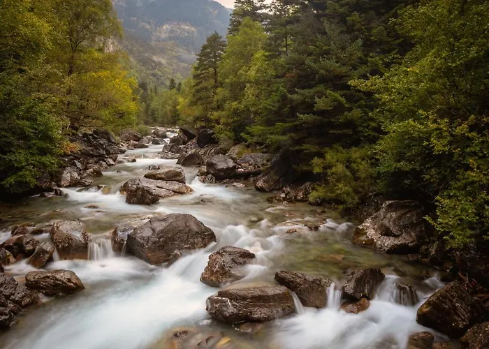 Refugio De Bujaruelo Auberge de jeunesse