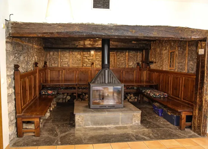 Refugio De Bujaruelo Auberge de jeunesse